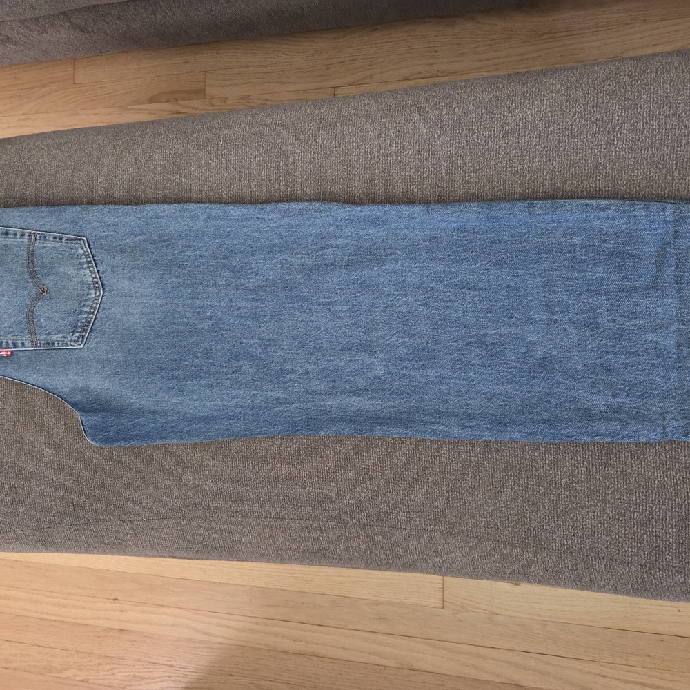 Levi's Blue Relaxed Fit Jeans Classic Style - Picture 3 of 8